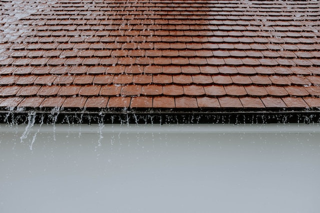 5 Kelebihan Yang Ditawarkan Atap Metal Pasir Pada Bangunan